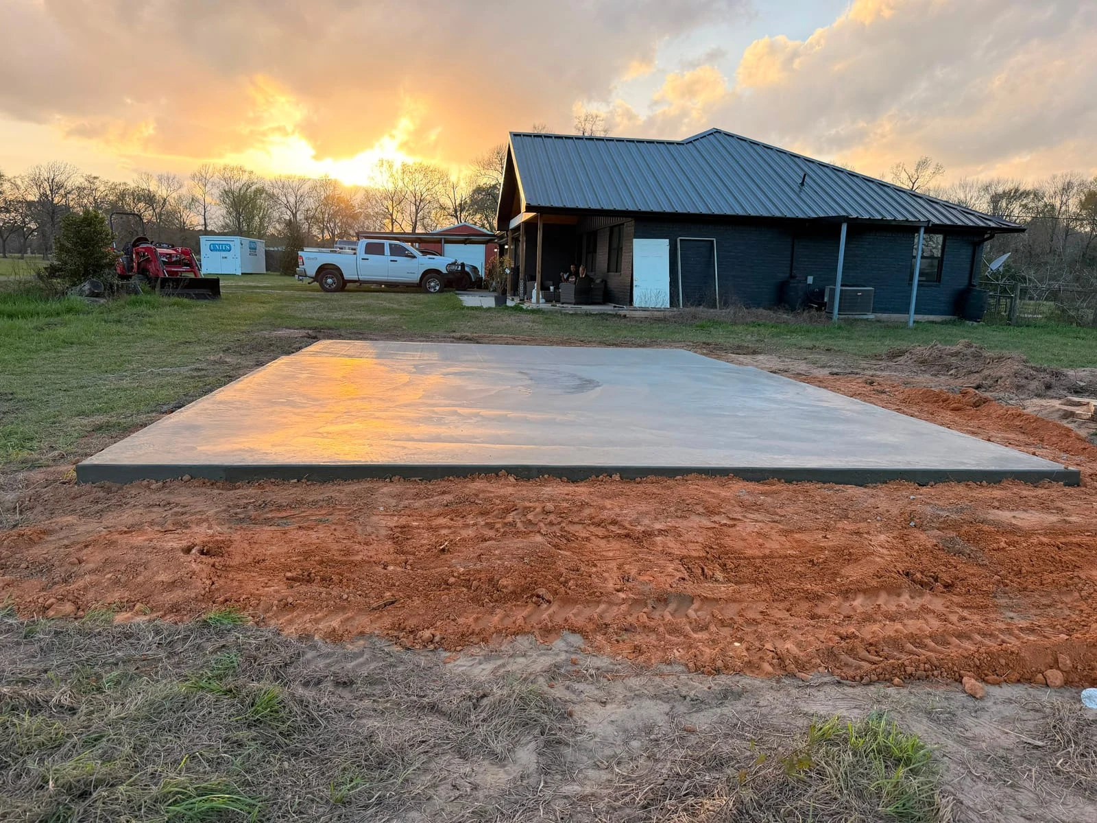 A poured concrete building slab by Santoyo’s Concrete