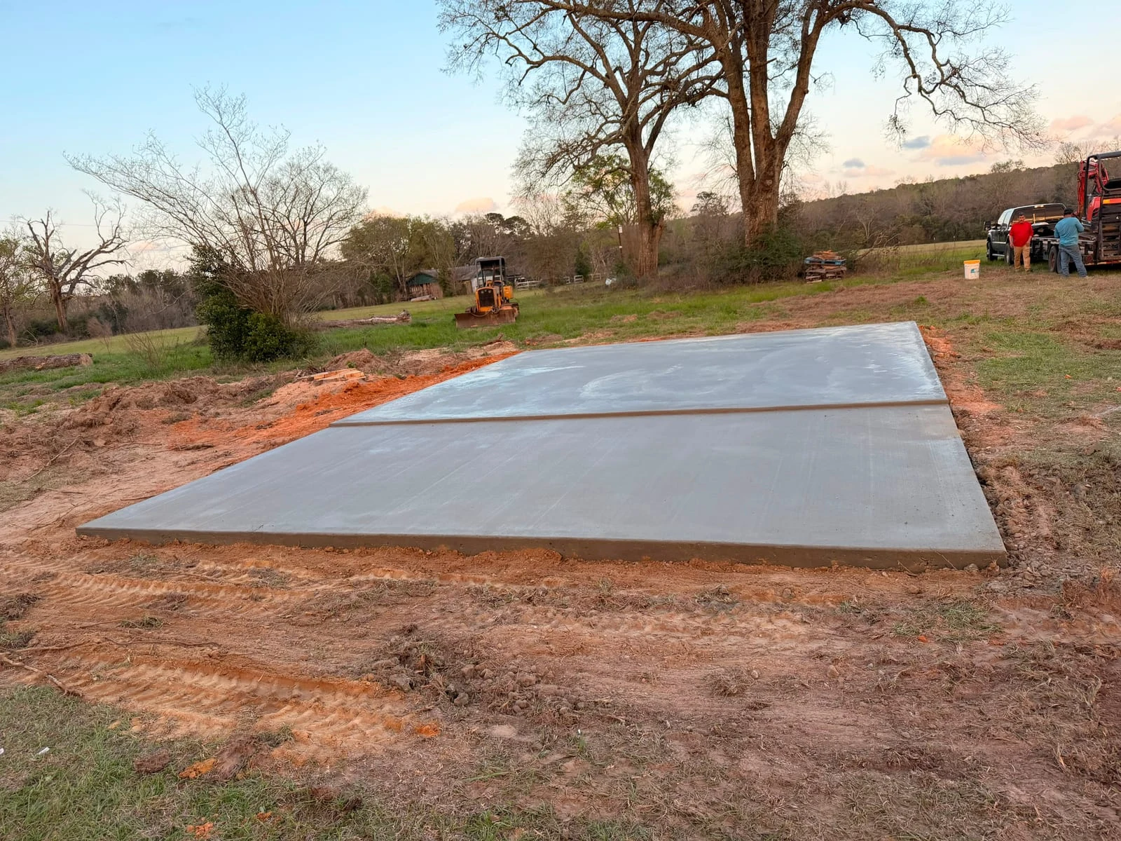 A poured concrete building slab by Santoyo’s Concrete